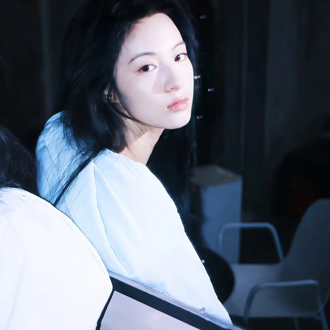 闪亮女孩